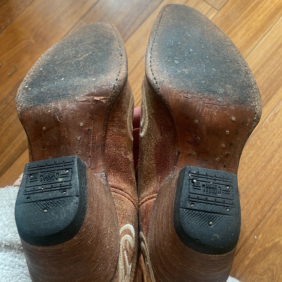 Women's Corral Distressed Brown with Embroidery Boots R1974 Size 5.5 - Picture 10 of 15